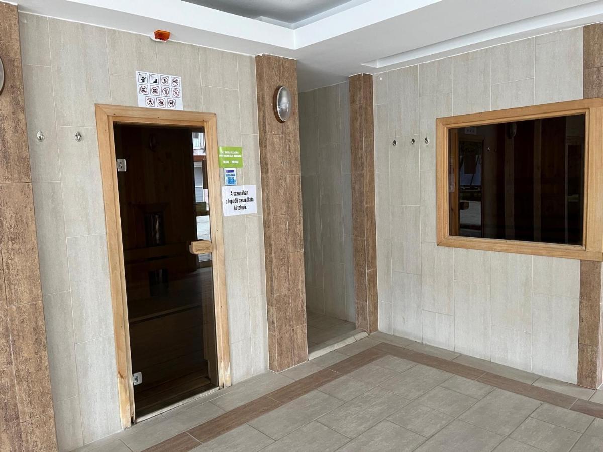 Brookforest Apartman Hajduszoboszlo Luaran gambar