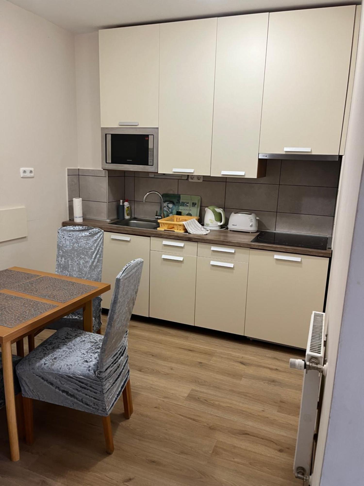 Brookforest Apartman Hajduszoboszlo Luaran gambar