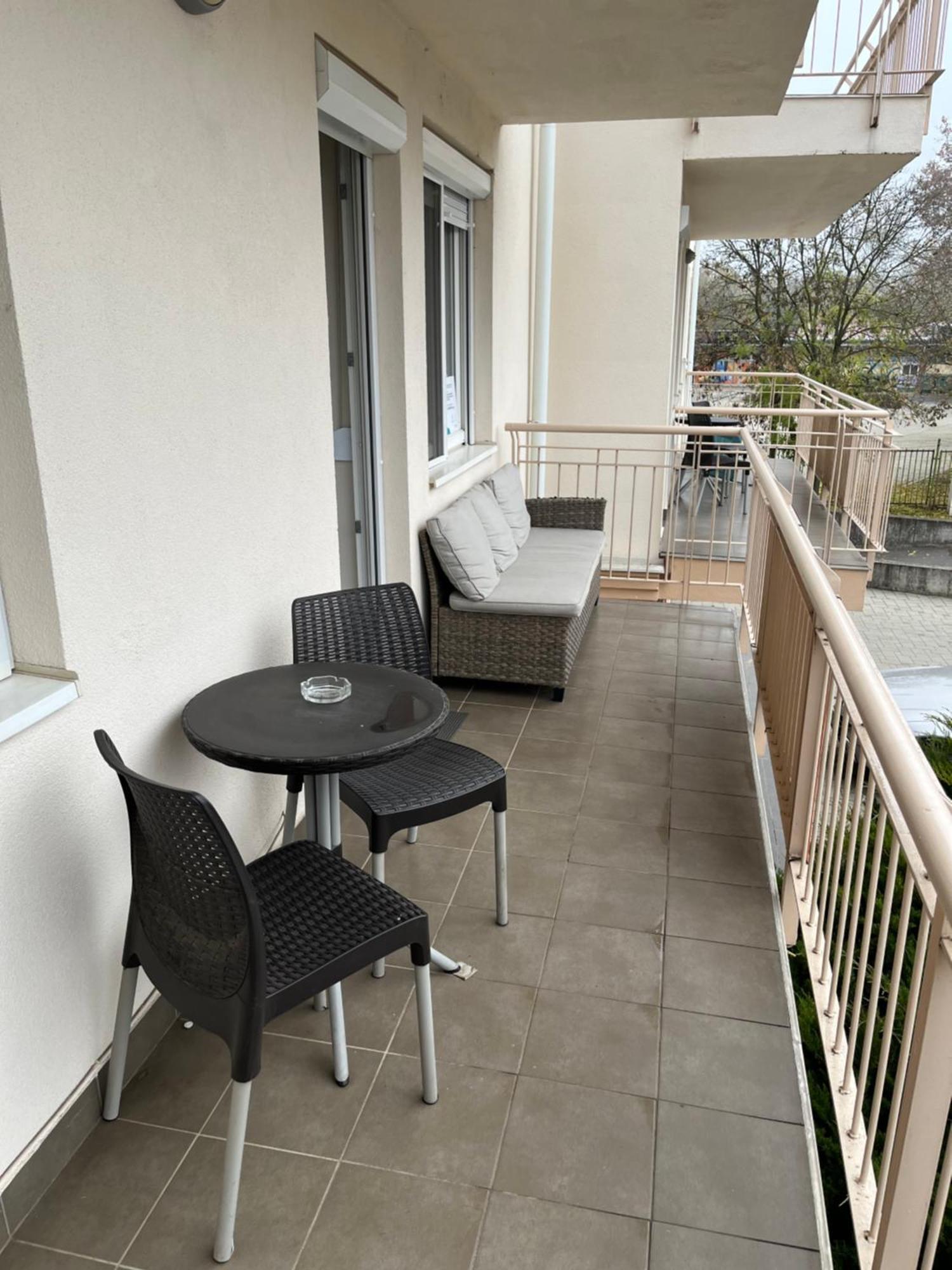 Brookforest Apartman Hajduszoboszlo Luaran gambar
